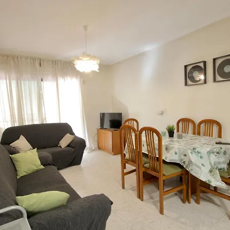 Belapart Campoamor Family Apartment